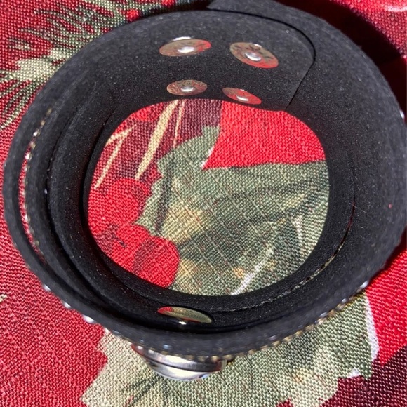 Willie G Snap Bling Bracelet - Picture 5 of 6